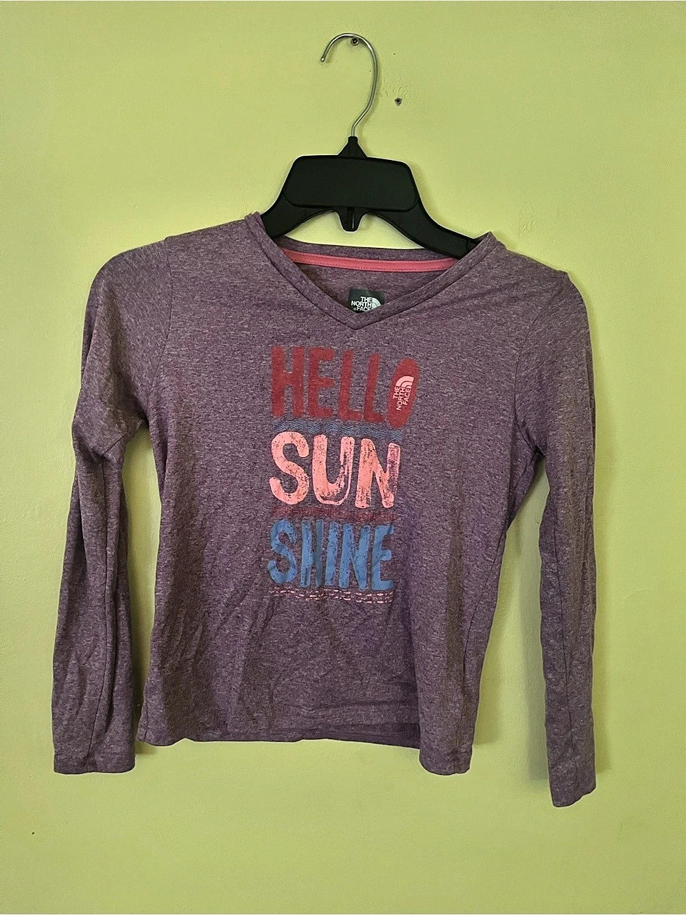 The North Face Long Sleeve Graphic Tee Girls Small 7/8 Purple